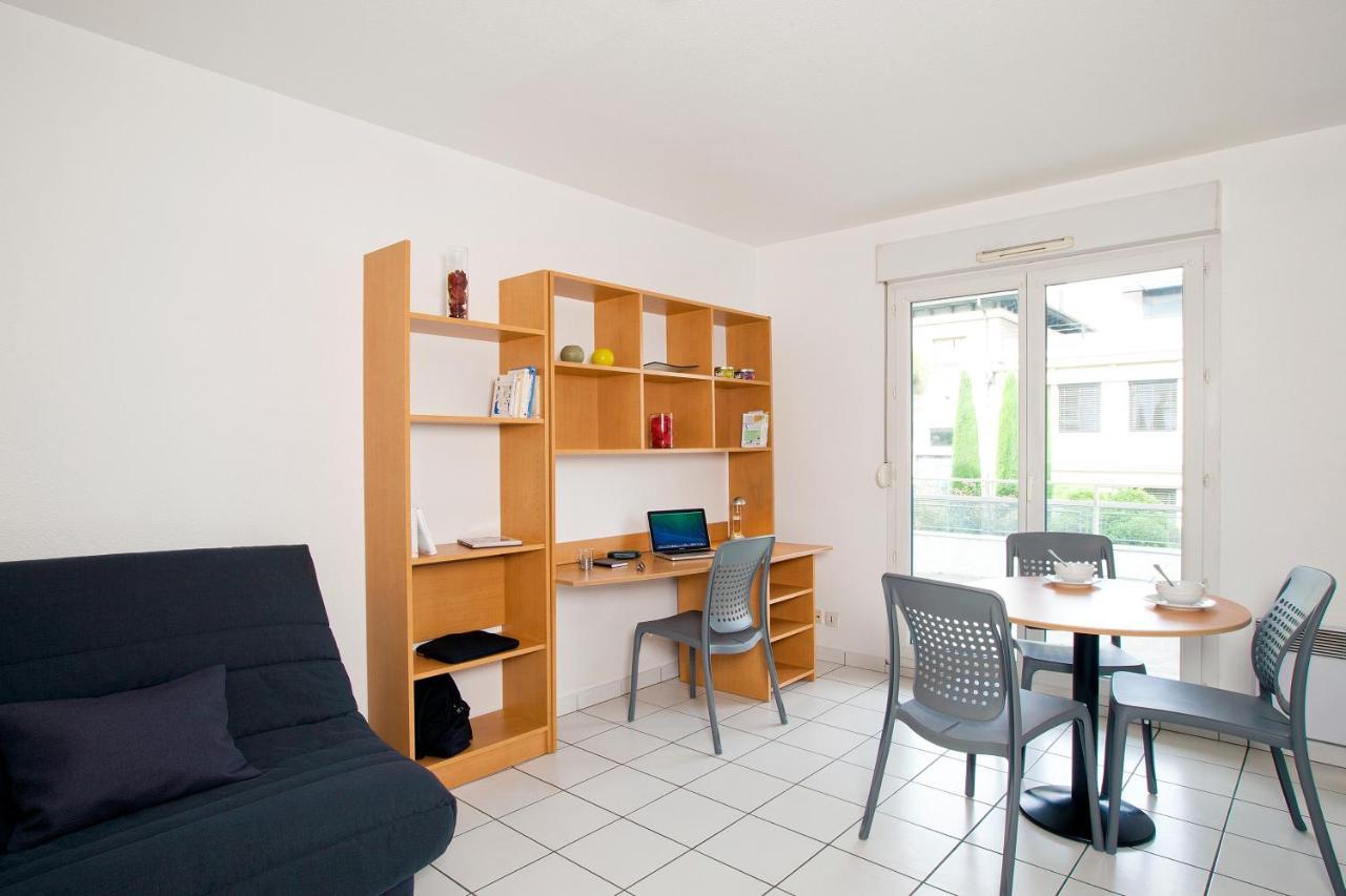 Sejours & Affaires Annecy Le Pont Neuf Aparthotel Cran-Gevrier Exterior photo